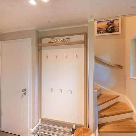 Herrlich 01 Klein Stresow Ruegen By Ruyastay