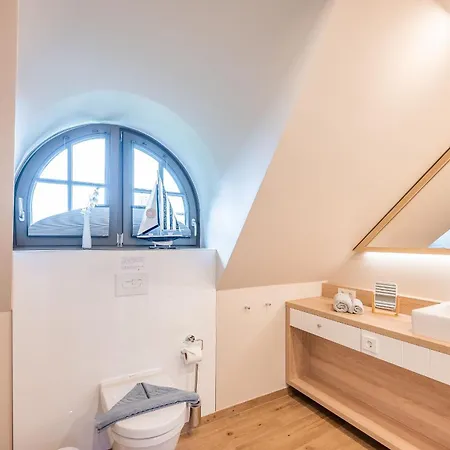 Herrlich 01 Klein Stresow Ruegen By Ruyastay 度假居 *