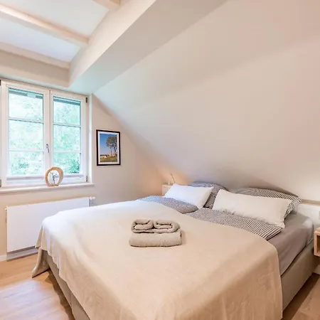 度假居 Herrlich 01 Klein Stresow Ruegen By Ruyastay 普特布斯