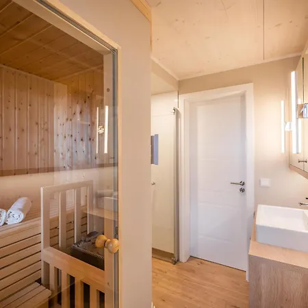 Herrlich 01 Klein Stresow Ruegen By Ruyastay Holiday home Putbus