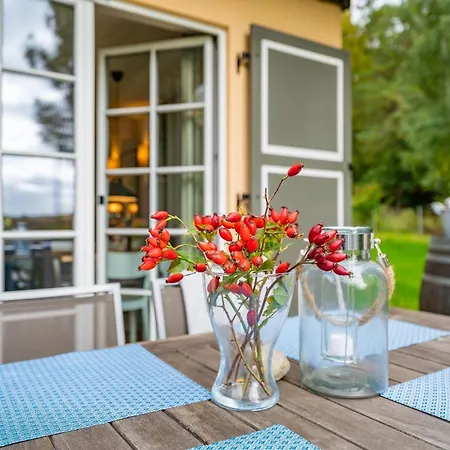 Herrlich 01 Klein Stresow Ruegen By Ruyastay 度假居 普特布斯